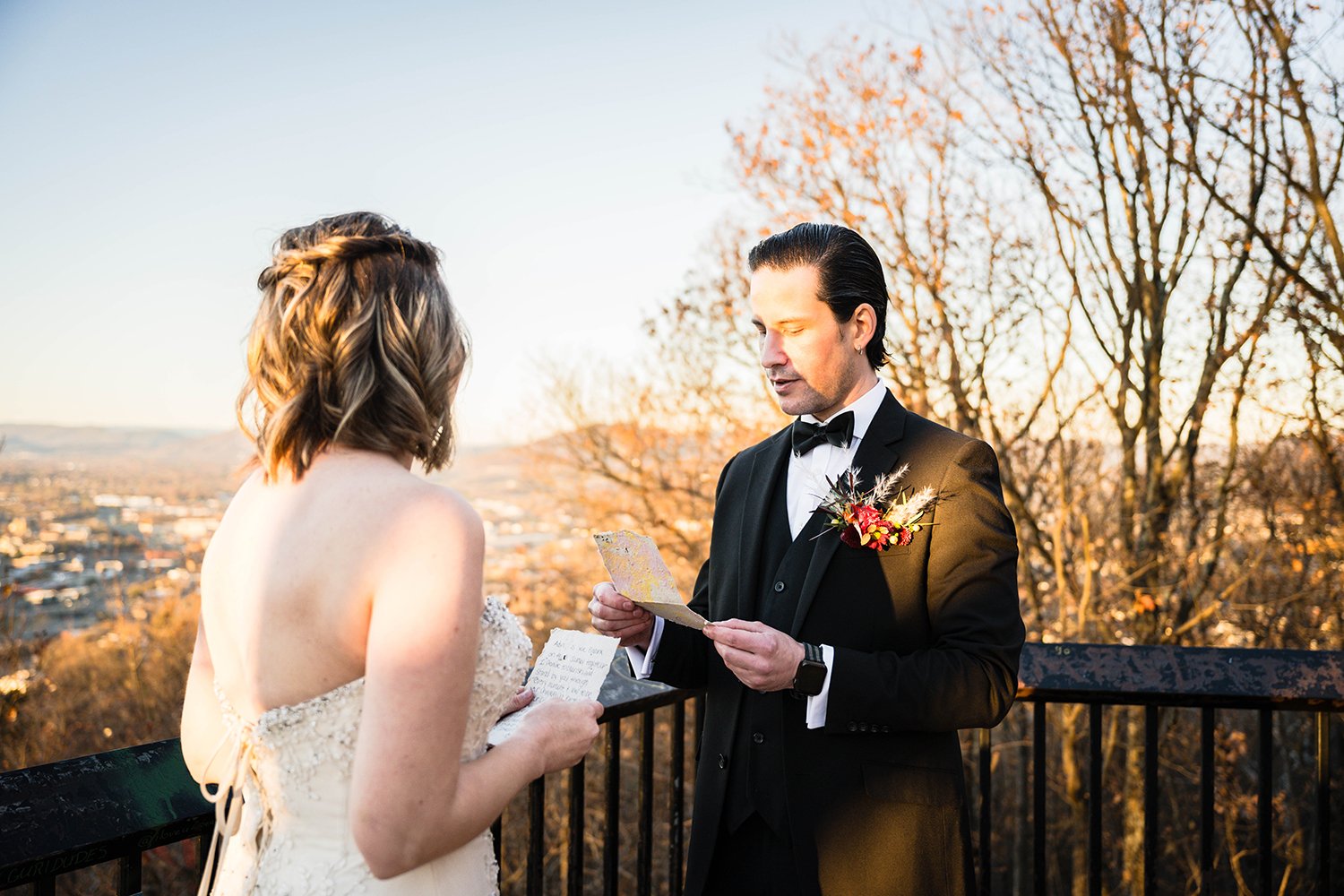 A couple on their elopement day exchange their vows at the Rockledge Overlook in Southwest Virginia.