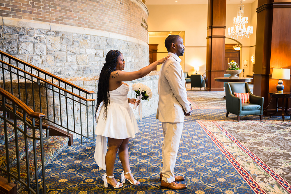 An elopement couple has a first look at Hotel Roanoke during their Downtown Roanoke wedding.